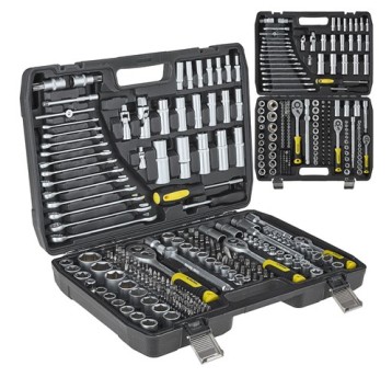 Klucze nasadowe-walizka zestaw 216 elem.